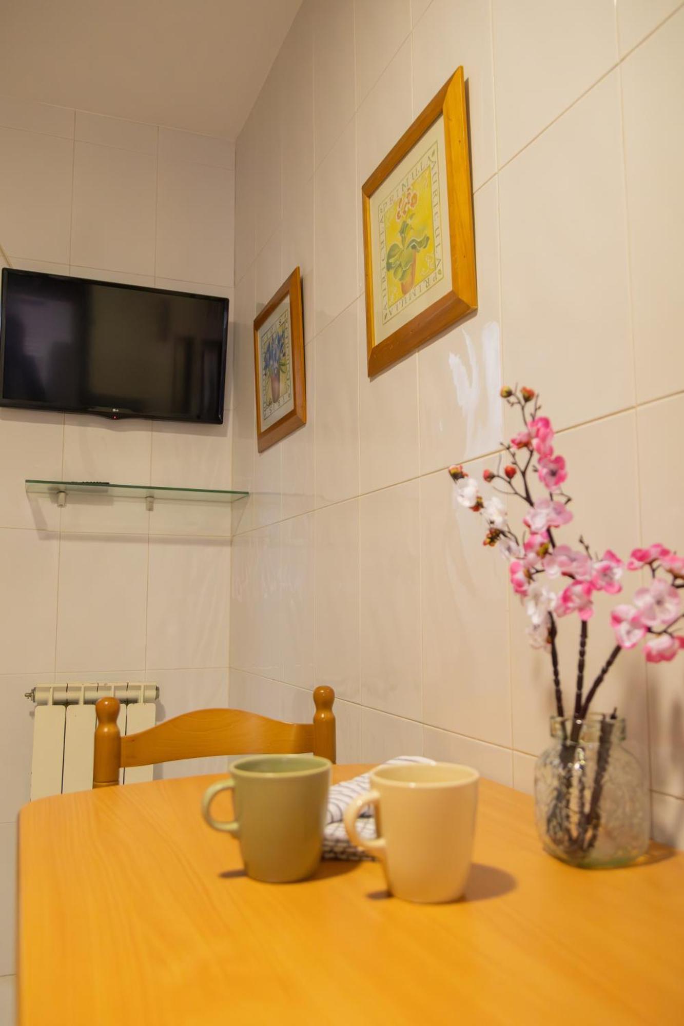 או גרובה Apartamento Completo, Amplio, Muy Iluminado Y Con Plaza De Garaje Incluida. מראה חיצוני תמונה