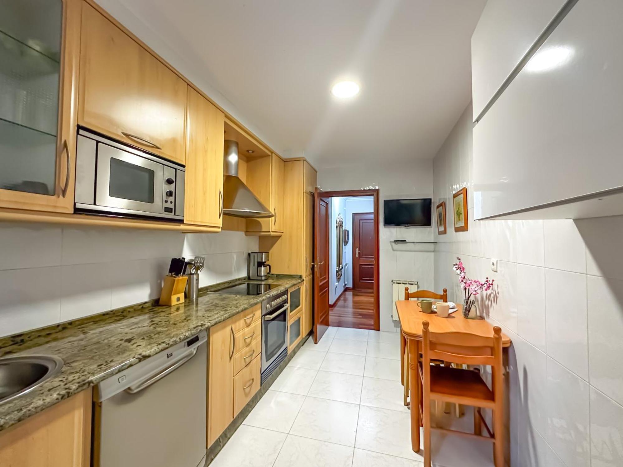 או גרובה Apartamento Completo, Amplio, Muy Iluminado Y Con Plaza De Garaje Incluida. מראה חיצוני תמונה