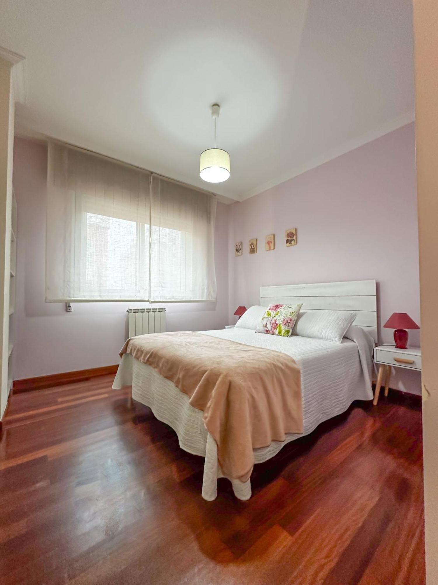 או גרובה Apartamento Completo, Amplio, Muy Iluminado Y Con Plaza De Garaje Incluida. מראה חיצוני תמונה