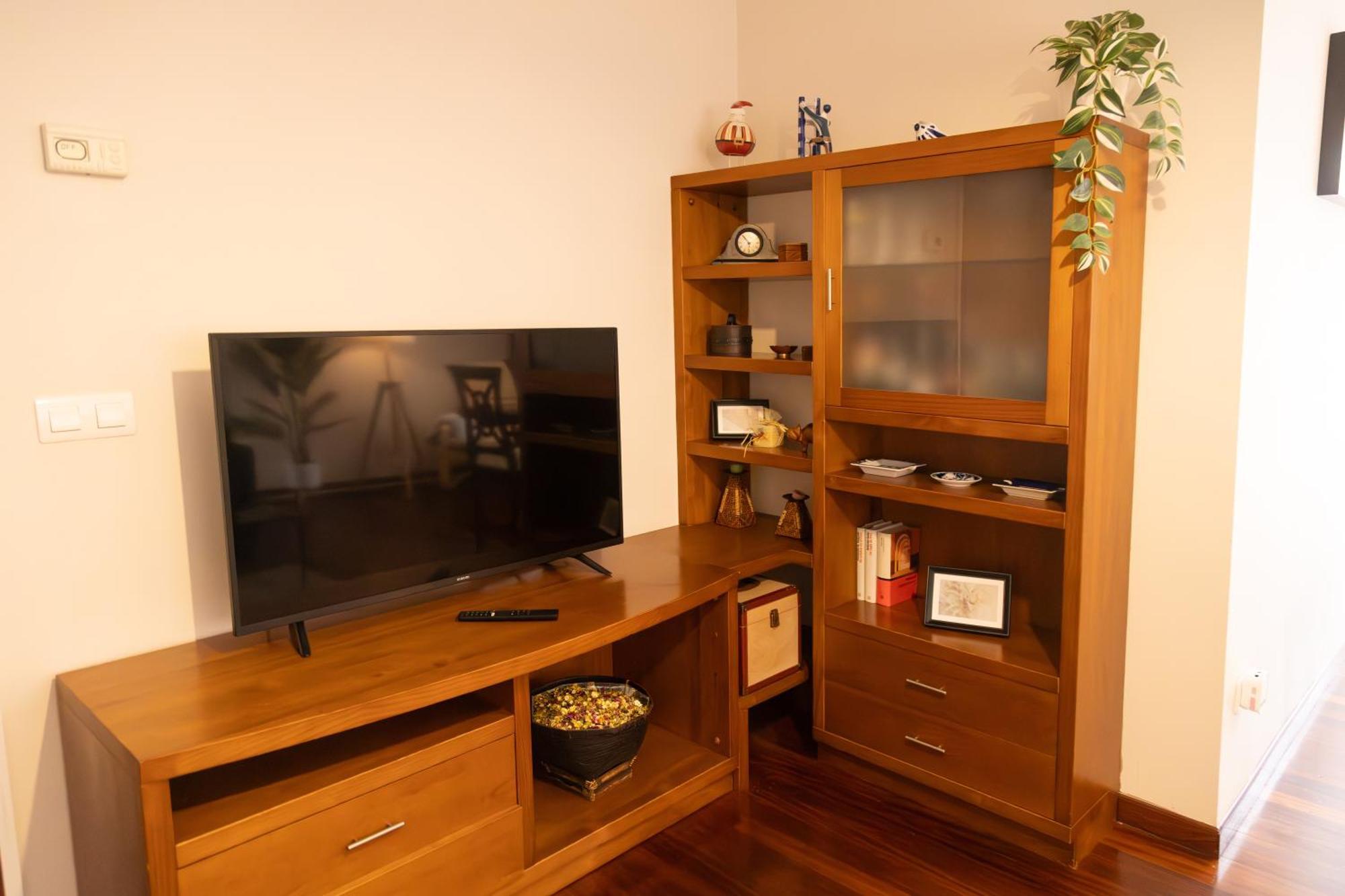 או גרובה Apartamento Completo, Amplio, Muy Iluminado Y Con Plaza De Garaje Incluida. מראה חיצוני תמונה