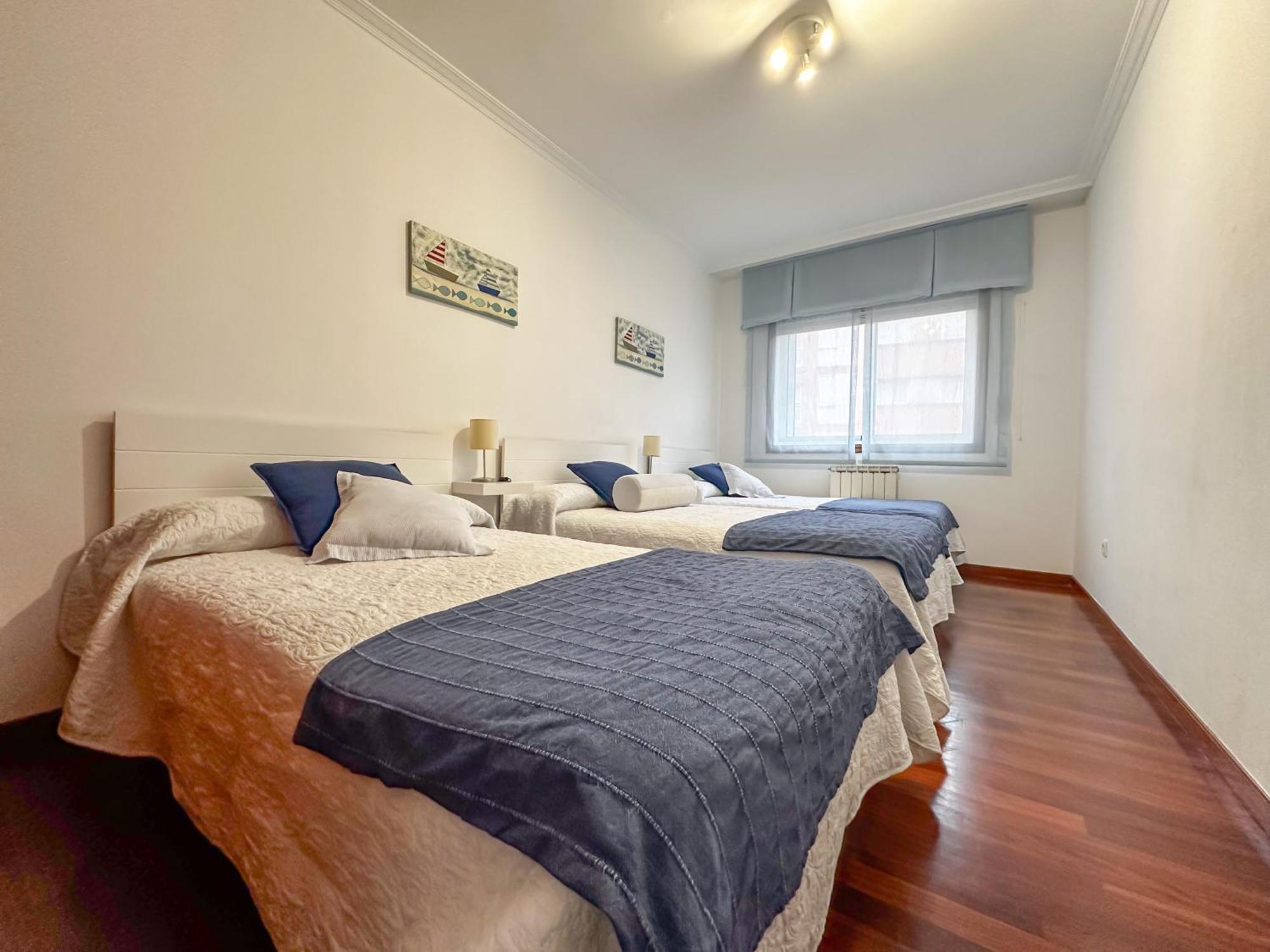 או גרובה Apartamento Completo, Amplio, Muy Iluminado Y Con Plaza De Garaje Incluida. מראה חיצוני תמונה